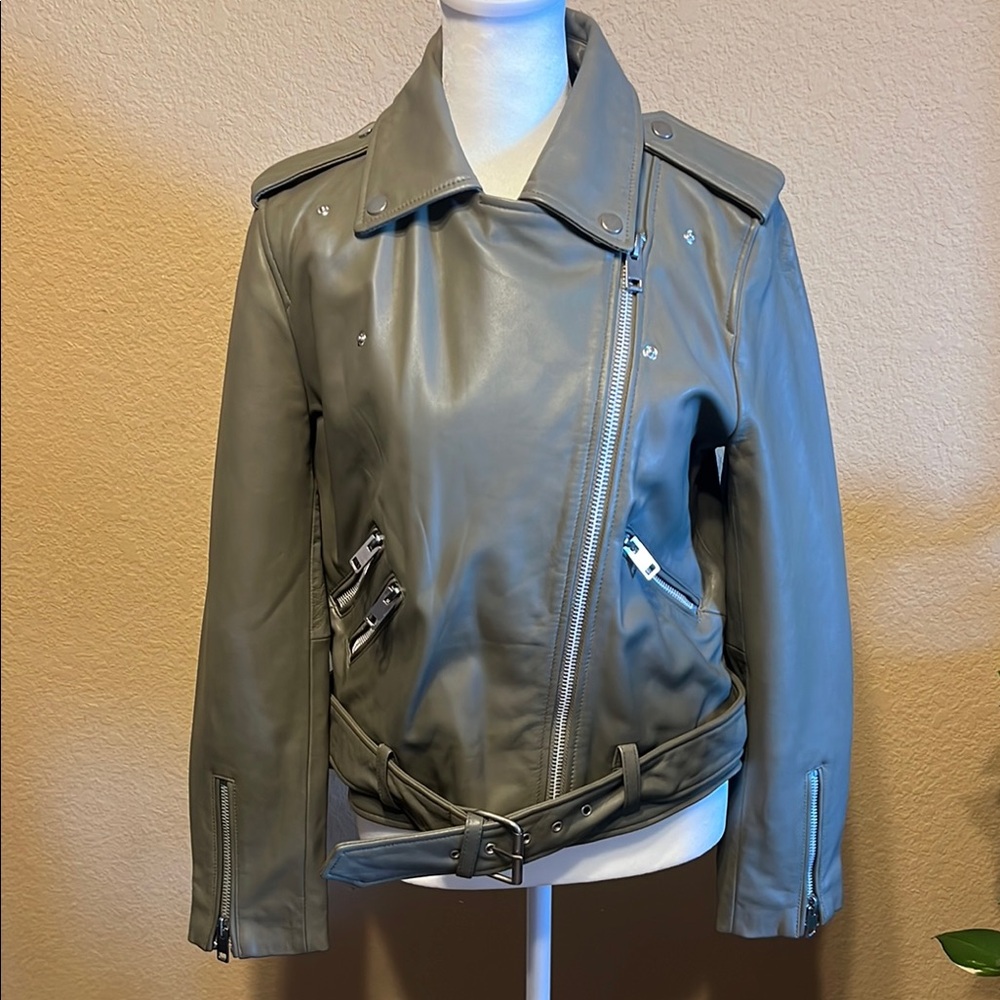 Stylish Sage Leather Jacket M
